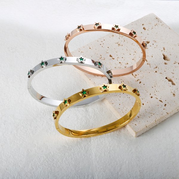 Bracelet en acier inoxydable pour femmes et filles, tendance, couleur blanc vert, Zircon, breloque en forme d'étoile, bijoux cadeau de fête