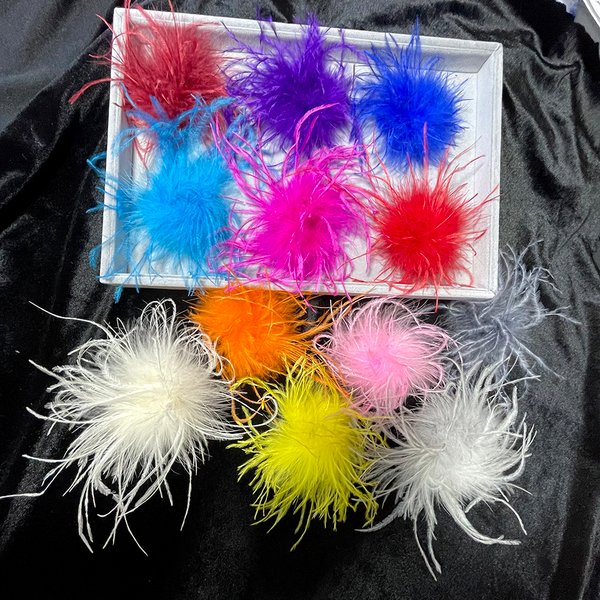 2023 Fashion Vintage Party Banquet Dress Brooch Hair Decoration Natural Feather Ostrich Hair Christmas Brooch Clip Accessories
