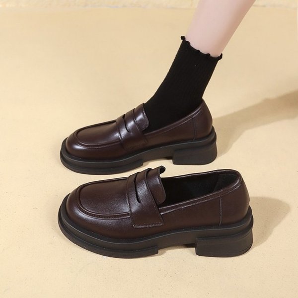2026 Neue japanische College-Studentenschuhe im Cosplay-Lolita-Stil für Damen/Mädchen – Modische schwarze/kaffeebraune Uniform-Plateau-Schuhe