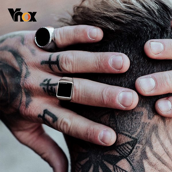 Vnox Gothic Punk Rings for Men Signet Rings Round Square Top Stamp Finger Band Chunky Boys Teens Rock Jewelry Fraternal Rings