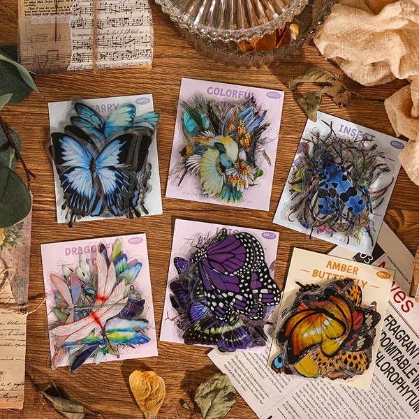 40pcs/pack PET Retro Butterfly Insect Sticker Pack DIY Hand Account Creativity Stick Labels for Scrapbooking Junk Journal Suppli