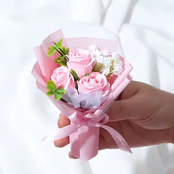 Un bouquet de mini-roses artificielles, idéal pour la décoration de la maison, les fêtes, la décoration de mariage, les cadeaux de la Saint-Valentin