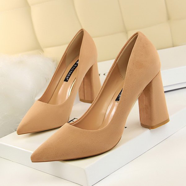 Sommer Frauen 8,5 cm High Heels Pumps Escarpins Elegante Süße Dame Hochzeit Block Platz Mitte Heels Flock Wildleder Nachtclub Schuhe