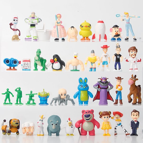 36 sztuk/zestaw Figurki z kreskówki Toy Story Buzz Astral, Truskawkowy Niedźwiedź, Obcy - Zabawki kolekcjonerskie, prezenty urodzinowe