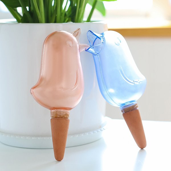 1PC Plastic Bird Watering Tool Indoor Drip Irrigation Watering Self Watering Spike for Flower Plants Automatic Watering Device
