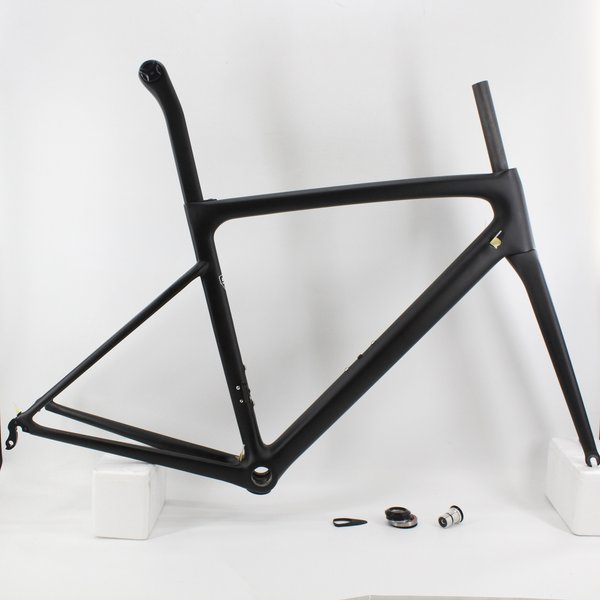 Brandneues, leichtestes 700C Racing-Rennrad, matt, UD-Vollcarbon-Fahrrad, V-Bremsrahmen, Carbon-Gabel, Sattelstütze, Urltra-Licht, 770 g
