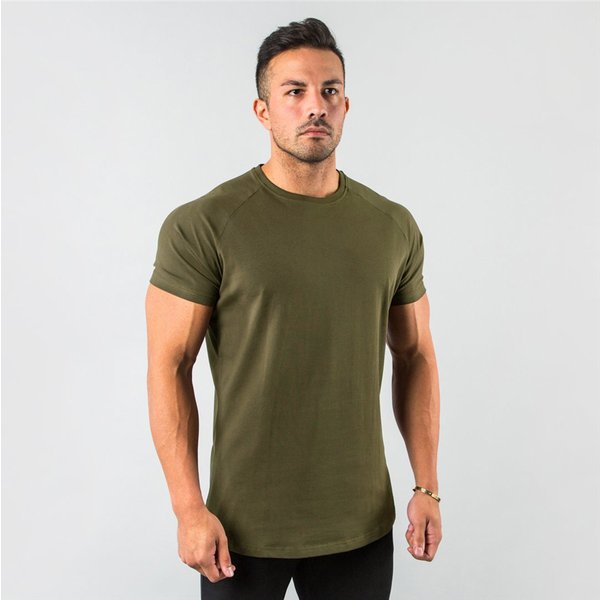 Nouvelle mode plaine hauts t-shirts Fitness hommes t-shirt à manches courtes Joggers musculaires musculation t-shirt mâle vêtements de sport chemise cintrée