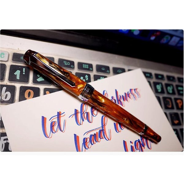 Penbbs 456 Vacuum Filling Fountain Pen Resin Acrylic Pen Smooth Writing Pen