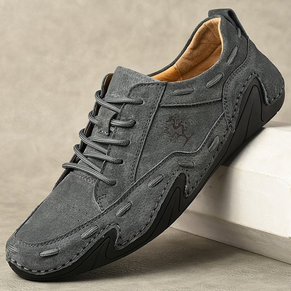 Chaussures décontractées en cuir pour hommes, baskets faites à la main, mocassins respirants, marque de luxe, chaussures bateau, grande taille 38-48