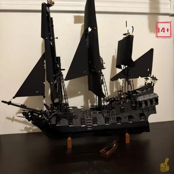 Navire Pirate Perle Noire 40365 Pirates des Caraïbes Capitaine Jack Sparrow Blocs de Construction à Petites Particules pour Collectionneurs Adultes