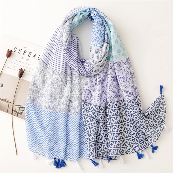 Soft Thin Scarf 100% Viscose Women Aztec Patchwork Floral Tassel Shawls and Wraps Female Muslim Hijab Bufanda Sjaal 2023 Fashion