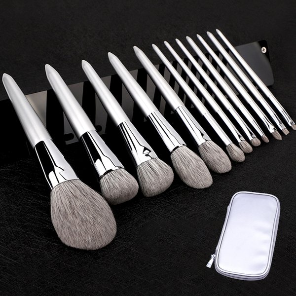 KLINA 12 pièces Kit de pinceaux de maquillage professionnel naturel chèvre cheveux fond de teint poudre Contour fard à paupières lèvres maquillage outils pour les femmes
