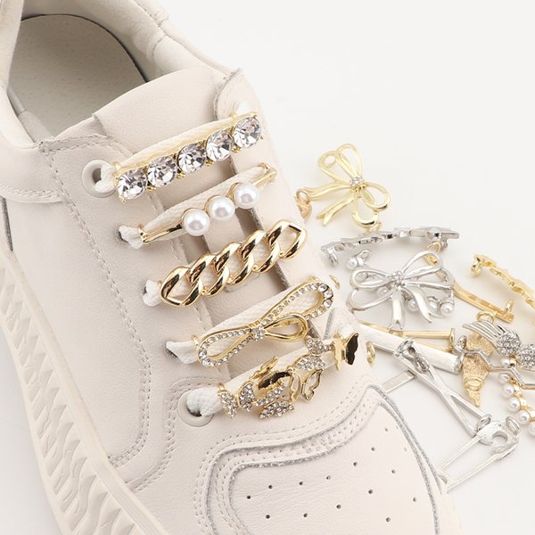 Lacets Charmes Lacets Décorations Lacets Clips Basketball Accessoires pour AF1 Fille Femmes Homme Sneakers Casual Chaussures 1 PCS
