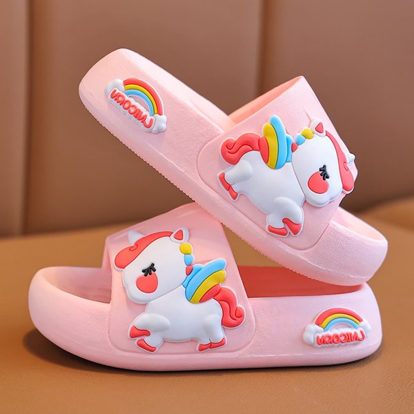 Chaussures d'été pour enfants, tongs pour bébés filles, pantoufles pour enfants de 2 à 8 ans, dessin animé licorne, salle de bain, antidérapantes, semelle épaisse