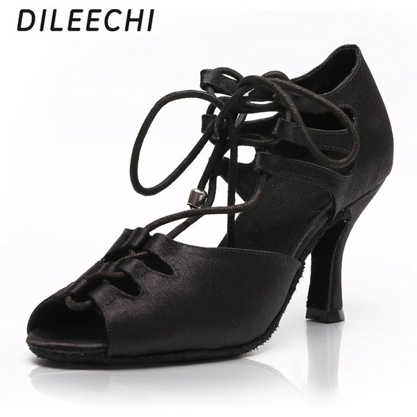 DILEECHI noir Satin chaussures de danse latine femmes chaussures de danse de salon pied large/étroit Salsa talon haut semelle extérieure souple largeur réglable