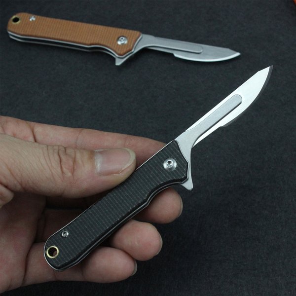 Small EDC Pocket Utility Knife With 10 PCS Of No. 24 Replaceable Blades Mini Keychain Safety Razor Blades Exact Knife Box Cutter