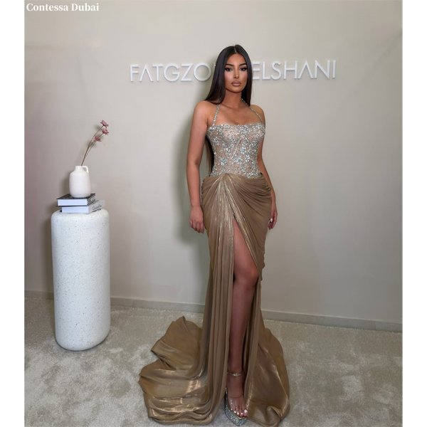 Robe de bal sirène transparente à col licou et perles, coupe personnalisée Contessa, robe de soirée drapée à fente haute, robe de soirée formelle avec traîne