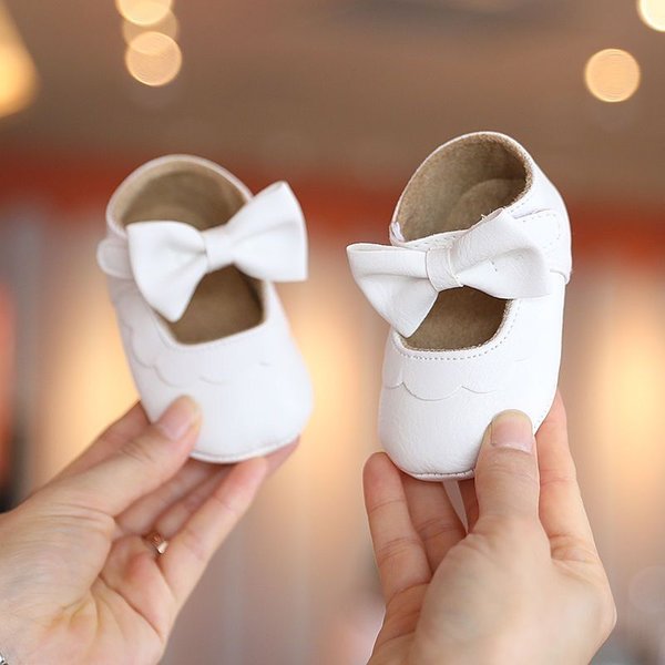 Chaussures antidérapantes à semelle en caoutchouc pour bébés filles, chaussures de princesse à nœud papillon pour baptême, pré-marcheur baptême blanc de 0 à 18 mois