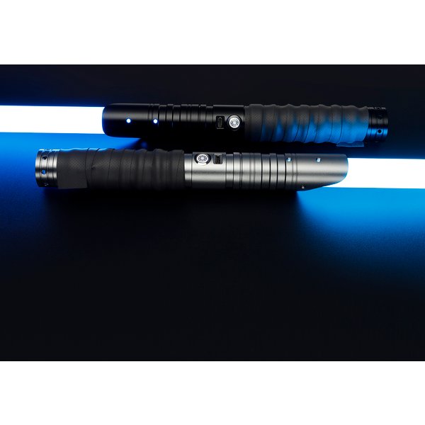 2er-Pack Smooth Swing RGB-Lichtschwerter – Verbindbares Doppelklingen-Schwert-Set
