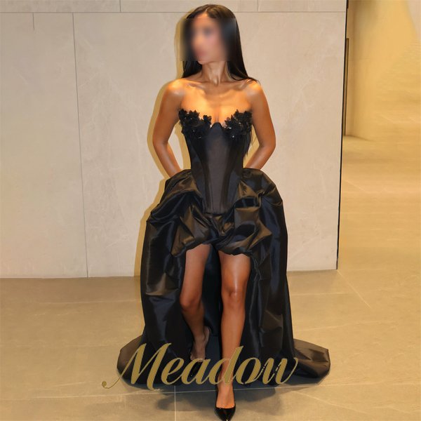 Robes de soirée longues à traîne Meadow Black, robes de cérémonie avec fleurs 3D sur le buste, robes de bal sans bretelles, robes de soirée personnalisables