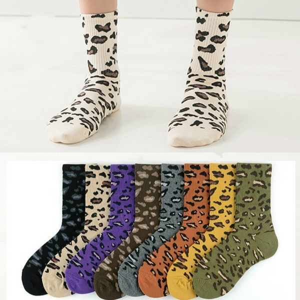 1 paar Männer und Frauen Mittleren Rohr Paar Socken Persönlichkeit Leopard Print Baumwolle Socken Hip Hop Europäischen und Amerikanischen Trendy socken