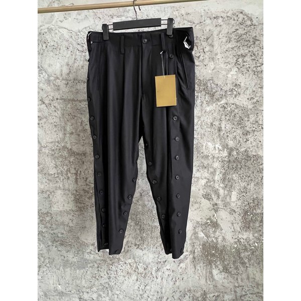 Pantalon décontracté en laine réglable multi-boutons TOP-YAMAMOTO, pantalon cargo foncé à jambe droite