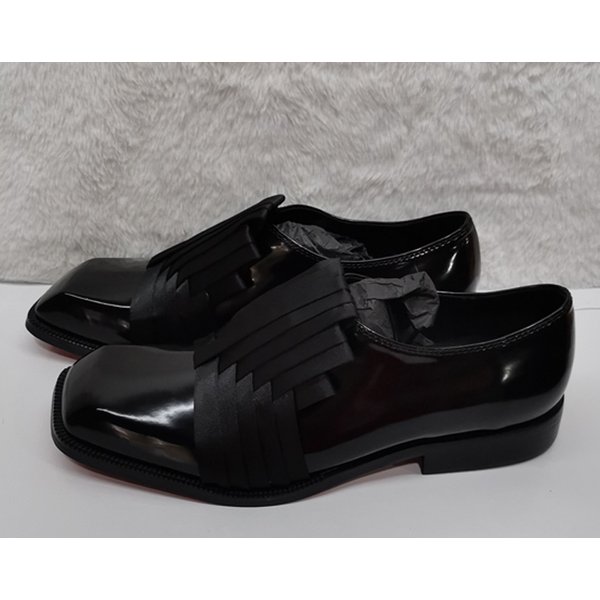 Chaussures habillées formelles noires pour hommes, en cuir verni à bout carré, à pampilles, style mocassins, 2026, en satin, à enfiler, pour mariage, soirée et affaires