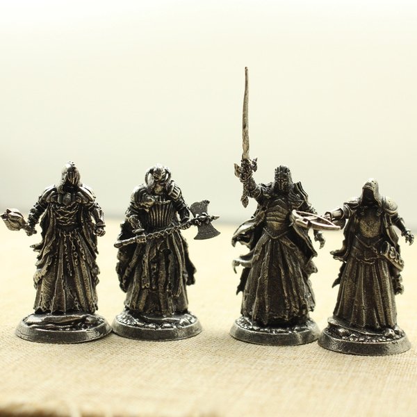 1 stücke Mittelalterliche Legion Wraith Soldaten Modell Spielzeug Figuren Miniaturen Reinem Kupfer Ritter Ornament Dekoration Handwerk