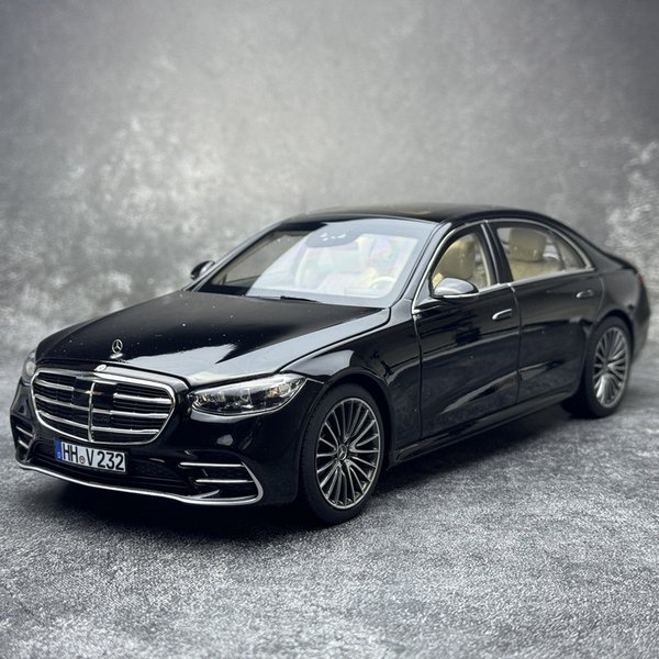 Maybach-Modèle de voiture de luxe en alliage moulé sous pression, modèle de véhicule jouet, collection son et lumière de simulation, cadeau pour enfants, S400, 1/22