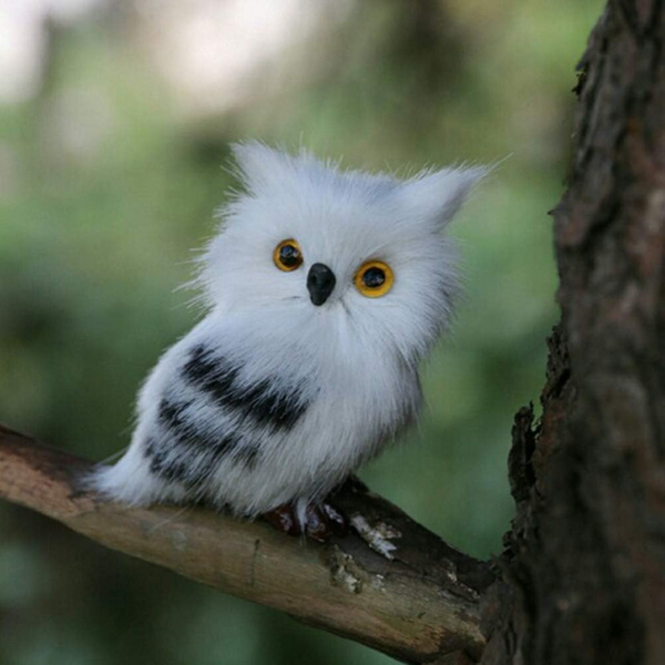 Weihnachts-Eulen-Ornament-Spielzeug, weiß-schwarzes pelziges Plüsch-Baby-Eulen-Modell, pelziger süßer Vogel-Weihnachtsornament für die Feiertags-Desktop-Dekoration