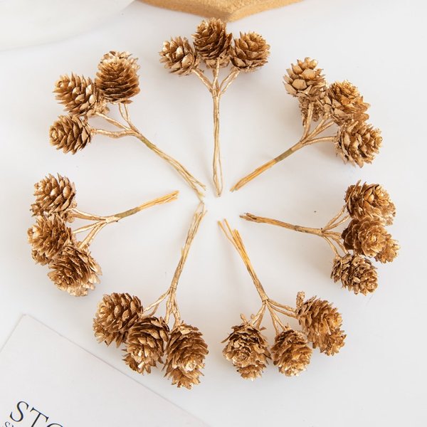 Künstliche Pflanzen Golden Fake Tannenzapfen für Weihnachtsbaum Dekoration Kränze Zubehör Diy Hochzeit Home Decor Mini Blumenstrauß
