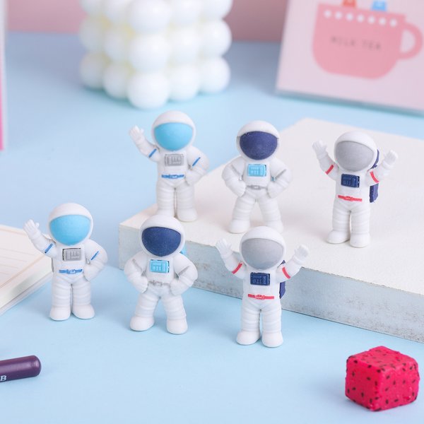 3 Piece Cartoon Cute Space Astronaut Rubber Eraser Novelty Stationery