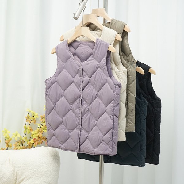 Ultraleichte weiße Entendaunen-lange Weste für Damen, ärmellose Jacke, Argyle-Herbst-Winter 2023, neue chinesische und koreanische Mode