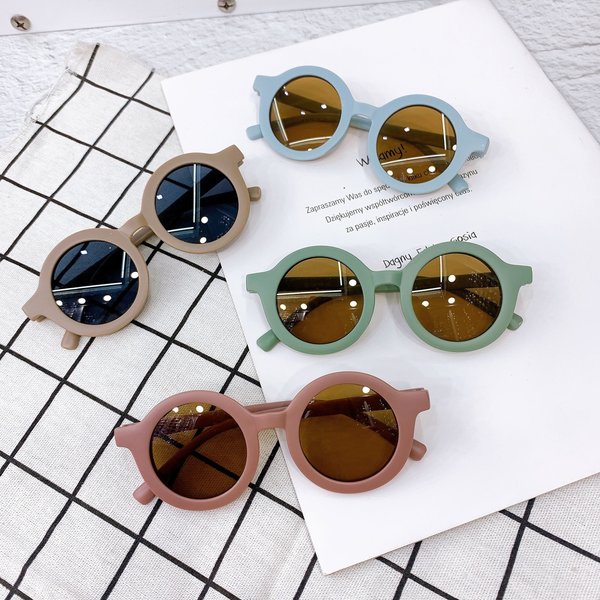 Süße Kinder Sonnenbrille Eltern Kind gefrostete Brille neue 1-8 Jahre alte Baby dekorative Sonnenbrille trend ige Kinder Sonnenbrille