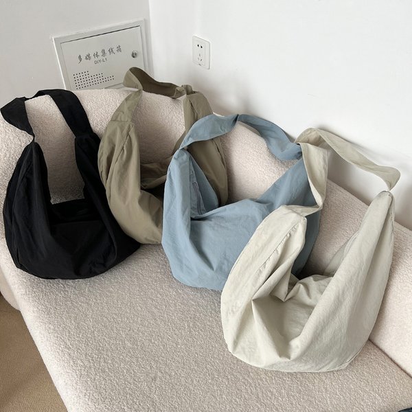 New Little Fresh Nylon Shoulder Hobos Bag Large Capacity Versatile Crossbody Bag Student SatchelsTote Bags