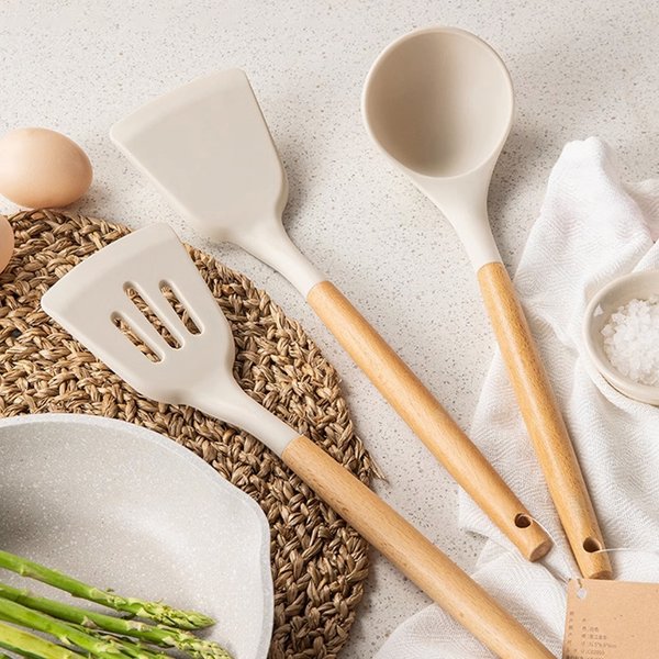 Küchen utensilien Antihaft-Holzgriff Silikon Kochute nsilien Spatel Schaufel Löffel Kochgeschirr Gadget für Küchen zubehör