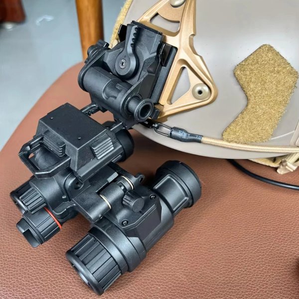 Lunettes de vision nocturne binoculaires AN/PVS31 avec batterie - Article de collection militaire (non fonctionnel)