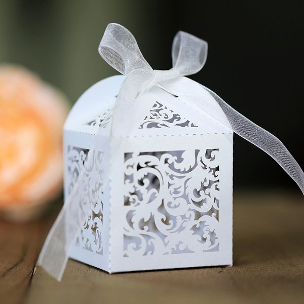 Boîtes à bonbons en vigne à fleurs, 20/50 pièces, boîte d'emballage cadeau pour cadeaux de mariage, sac doux avec ruban, fournitures de fête d'anniversaire pour la saint-valentin