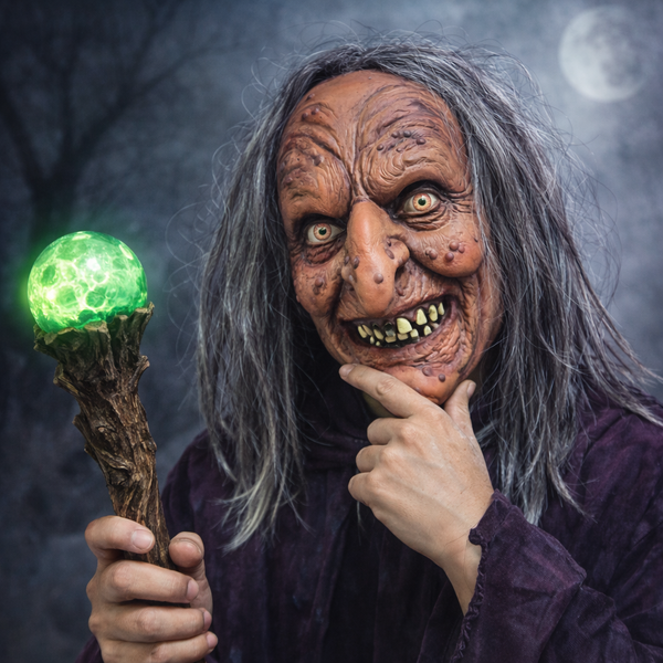 Detaillierte Hexengesichtsmaske mit grauem Haar, Horrormaske für Halloween-Kostüm/Party/Bühnenauftritt