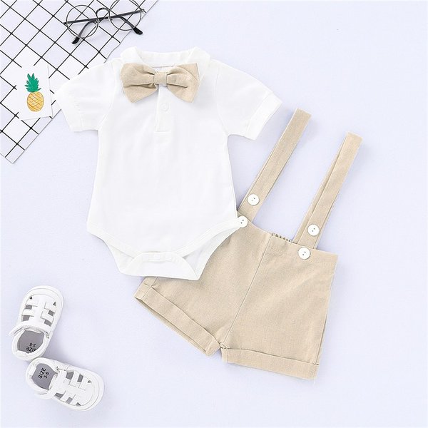 Ensemble de vêtements pour nouveau-né garçon de 0 à 24 mois, barboteuse en coton à manches courtes avec nœud papillon + pantalon à bretelles, tenues d'été 2 pièces pour tout-petits