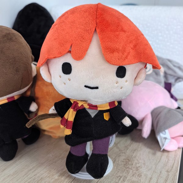 Peluche Ron Weasley de la série Harry Potter, 20/25 cm, jouet en peluche doux et mignon, cadeau d'anniversaire pour enfants.