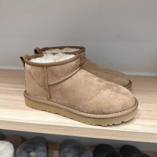 2026 Nouvelles bottes classiques ultra mini à plateforme, en cuir, daim et laine, confortables, pantoufles d'hiver en fourrure pour femmes K98 34-53 SeziS UggS