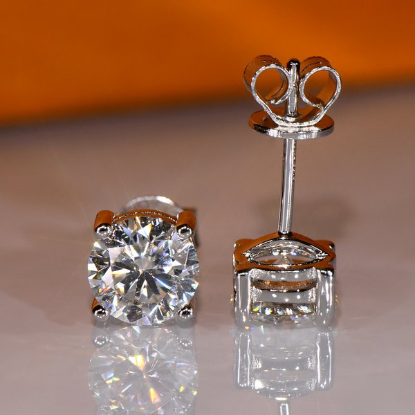 IOGOU 3mm/4mm/5mm/6,5mm/8mm/9mm/10mm/11mm D VVS1 Moissanit Ohrstecker 925 Silber Vier Krallen Ohrringe Für Frauen Edlen Schmuck