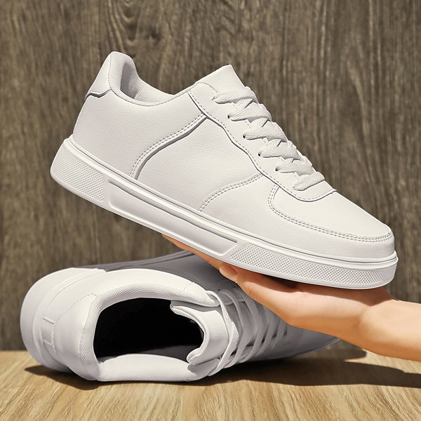 Baskets Blanches Classiques en Cuir pour Homme, Chaussures Respirantes, Confortables et Décontractées, à la Mode, pour la Marche en Plein Air, pour Couple, Taille 36 à 47