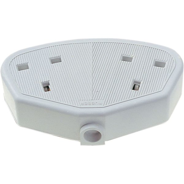 Dencon Rubber Trailing Socket 13A 2-Gang White 9422WNB