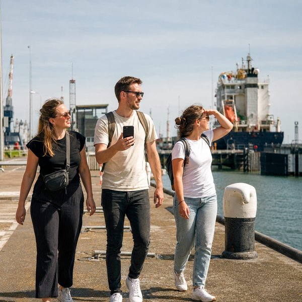 The Terneuzen Syndicate