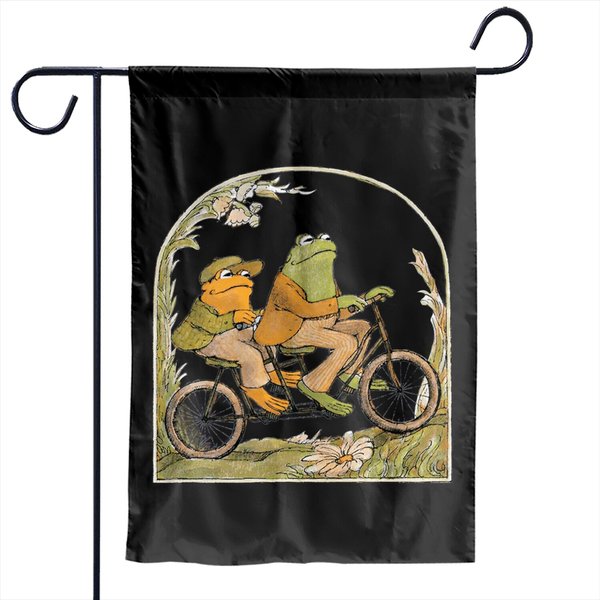 Frog And Toad Crewneck Garden Flags, Vintage Classic Book Garden Flags-image