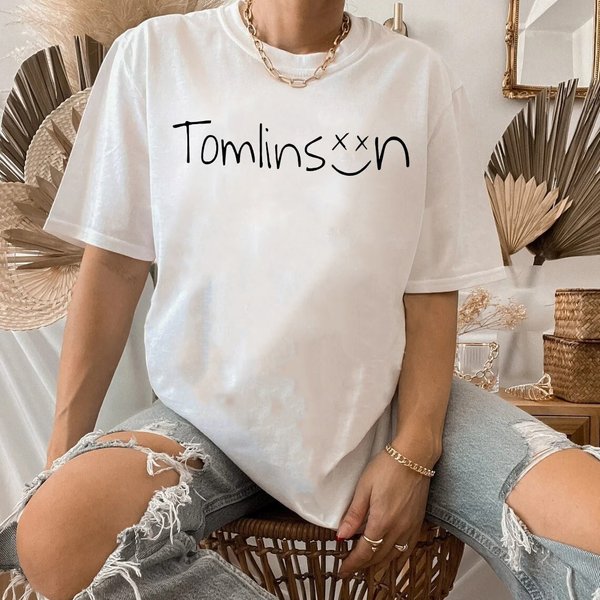 Louis Tomlinson Smiley Face Shirt, Louis Tomlinson Merch, One Direction Shirt-image