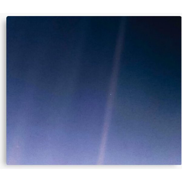 Pale Blue Dot. Voyager 1'S Image Of Planet Earth From 6 Billion Kilometers. Canvas-image