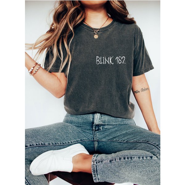 B182 Band Tee B182 Band Tee B182 Rock Music Fan Shirt Vintage Blink Shirt-image